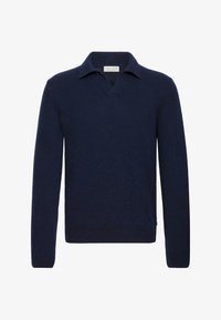 Unselected, navy blazer