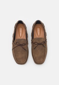 Pier One Mocassins - brown