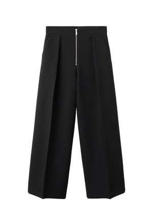 Pantalones de pierna ancha negros con pliegues frontales y un cierre de cremallera plateada visible en la cintura, frente plano y bolsillos laterales.