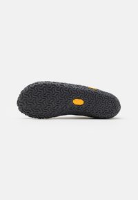 Merrell VAPOR GLOVE 6 - Tenisice za cestovno trčanje - black/asphalt