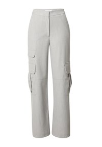 Grijze cargobroek met een slim-fit pasvorm, voorzien van twee grote zijzakken, subtiele textuur en een rechte pijpdesign.