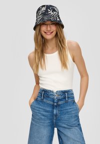 s.Oliver MIT ALL-OVER-PRINT - Hoed - navy