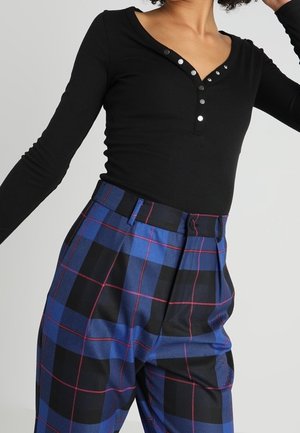 Bluzka z długim rękawem