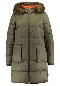 Olivgrüne Pufferjacke mit abnehmbarem Kragen aus Echtfell, Frontreißverschluss, zwei großen Taschen und oranger Futterisolierung. Strukturiertes Finish.