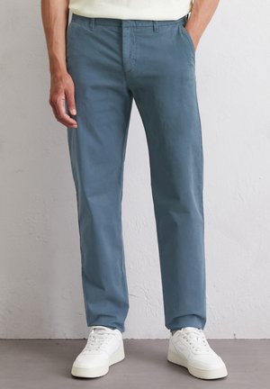 MODEL OSBY TAPERED - Chinos - storm