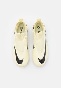 Nike Performance JR MERCURIAL VAPOR 15 ACADEMY MG UNISEX - Scarpe da calcetto con tacchetti - lemonade/black