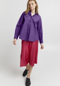 ICHI IHSTORMIE - Camicia - loganberry