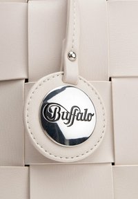 Buffalo ORLANDA - Håndtasker - weiß