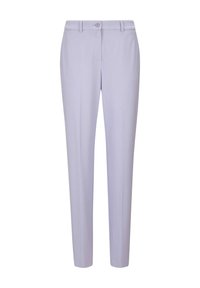 Helle lavendel farbene Hosen mit geradem Schnitt, aus einem glatten Stoff gefertigt. Sie verfügen über einen einzelnen Knopfverschluss, Gürtelschlaufen und keine Muster.