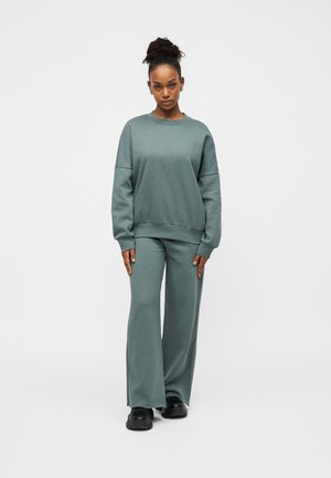 Φόρμα - balsam green