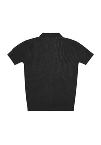 Polo shirt nera con maniche corte, design a coste strutturate e colletto classico. La vista posteriore mostra cuciture uniformi e finitura liscia.