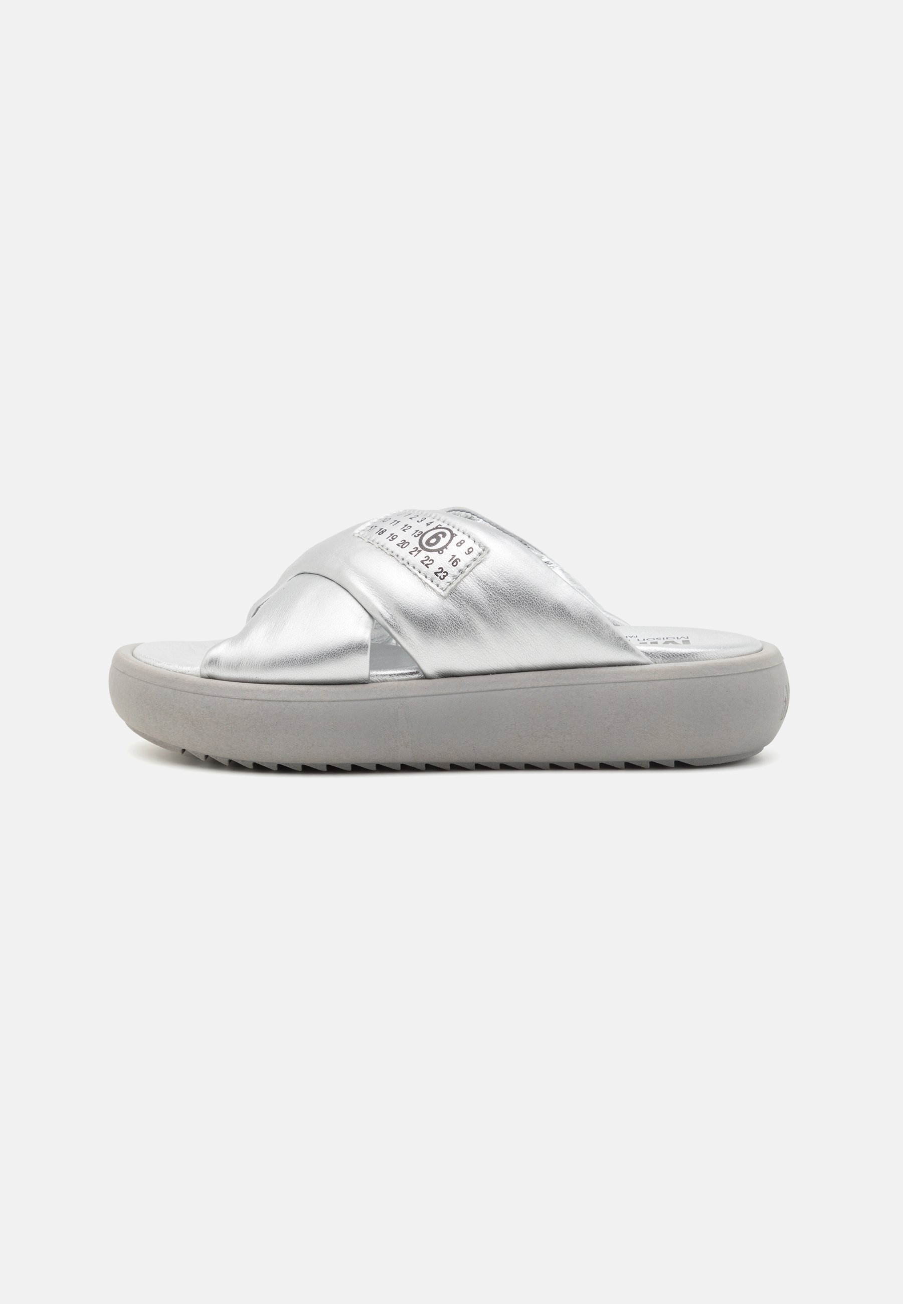 MM6 Maison Margiela Papuci de casă - silver/argintiu - Zalando.ro