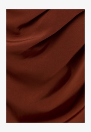 BWLDR, LILA - Galajurk - rust brown