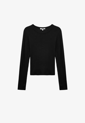 Zwarte T-shirt met lange mouwen, gemaakt van zacht materiaal, met een ronde halslijn, een getailleerd ontwerp en een cropped zoom. Geen zichtbare patronen of accenten.