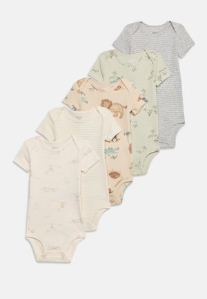 Ensemble de cinq bodies bébé à manches courtes aux couleurs neutres, avec rayures, imprimés d'animaux et motifs sur le thème du safari.