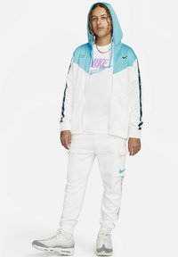 Nike Sportswear Treniņjaka - summit white baltic blue black