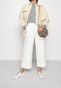 Monki Sweter