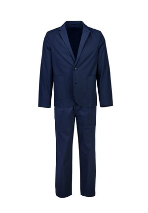 Marineblauw tweedelig pak met een colbert met enkele knoop en bijpassende rechte broek, zonder zichtbare patronen of accessoires.