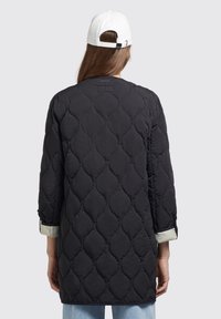khujo Allvädersjacka - black