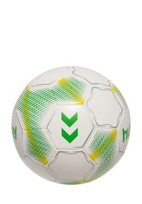 Hvid fodbold med grønne og gule diagonale striber, hexagonale paneler, tekstureret overflade og "hummel" logo i grøn.
