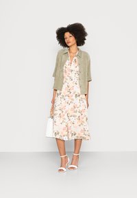 Anna Field Vestido de dia - beige/green