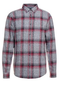Camicia a maniche lunghe a scacchi nei colori grigio, rosso e nero. Presenta un colletto alla francese e una chiusura con bottoni sul davanti. Realizzata in tessuto testurizzato.