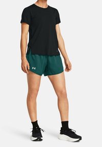Under Armour Träningsshorts - green