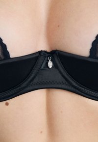 LASCANA BÜSTENHEBE - Underwired bra - black