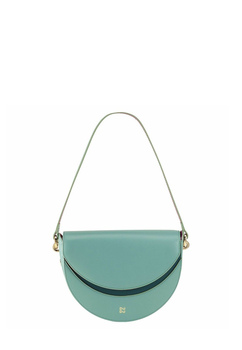 Borsa in pelle verde con forma semicircolare, tracolla rimovibile e superficie liscia. Presenta hardware in tonalità oro e logo del marchio.