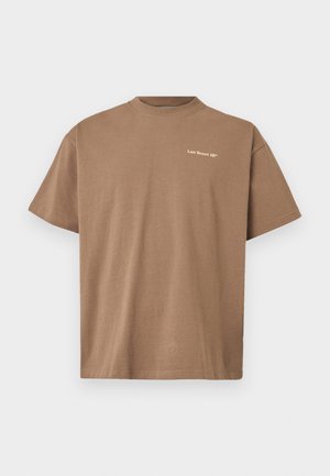 TEE MONO UNISEX - Trükipildiga T-särk - washed brown/beige
