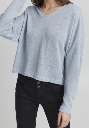 Sweter