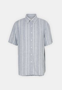 Korte mouw, lichtblauwe overhemdd met knopen, gemaakt van een gestructureerde stof met verticale witte strepen en een klassieke kraag. Zes zichtbare knopen.