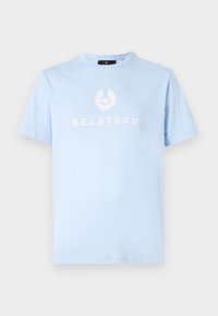 Ljusblåbomullströja med rund halsringning, med en vit "BELSTAFF"-logotyp och emblem tryckt på framsidan. Korta ärmar, mjuk textur.