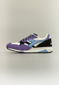 Nije odabrano, ivory white/violet chalk