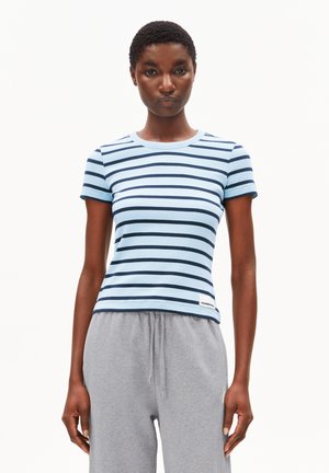 KARDAA STRIPES - T-Shirt print - blue glow-tinted navy