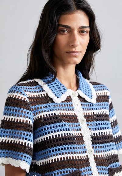 Baum und Pferdgarten CAYLEY - Button-down blouse - blau