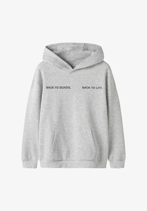 Lichtgrijze hoodie met voorzak en zwarte tekst "BACK TO SCHOOL" links en "BACK TO LIFE" rechts op de borst.
