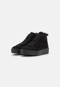 Tamaris Höga sneakers - black