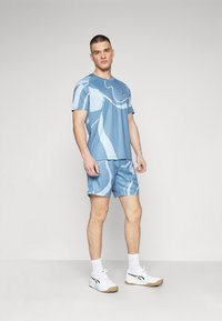 Fila SHORTS LEO - Αθλητικό σορτς - captains blue