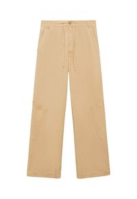 Pantalones cargo beiges de pierna ancha con cintura elástica ajustable, que cuentan con dos bolsillos laterales y dos bolsillos de parche en los muslos.
