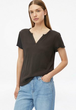 s.Oliver, T-SHIRT - T-shirt basic - dunkelbraun