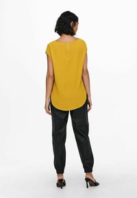 ONLY S/S SOLID NOOS PTM - T-shirt basic - tawny olive