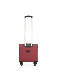 Valise en tissu rouge avec une finition texturée, une poignée extensible en métal argenté, et quatre roues noires pour la mobilité. Elle dispose d'une poignée de transport supérieure.
