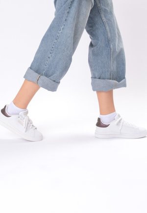 OCCULTO, 10 PACK SNEAKER SOCKEN - Socken - weiß