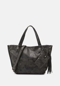Szara torebka tote z faux skórzanym wykończeniem, z podwójnymi uchwytami u góry, detalami w postaci grometów oraz odpinaną kieszonką z akcentem w postaci frędzla. Miękka, matowa tekstura.
