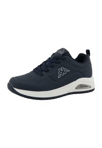 Chaussures de sport bleu marine avec une tige synthétique lisse, des perforations, et une semelle intermédiaire blanche avec une unité d'air visible.