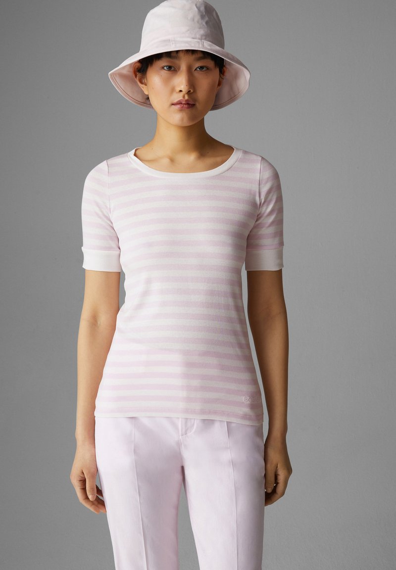 Damen T-Shirts | Bogner JACKIE T-Shirt print rosa weiß/rosa - CP32992 Damen T-Shirts | Bogner JACKIE T-Shirt print rosa weiß/rosa - CP32992