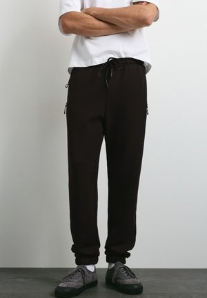 PULL&BEAR, STWD TECHNICAL - JOGGER TROUSERS - Pantalon de survêtement - black