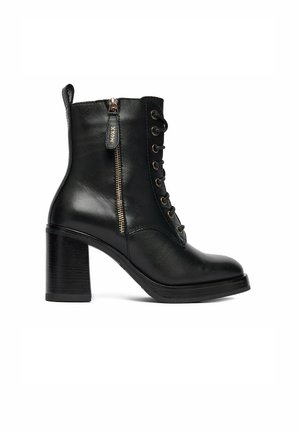 Mexx, MEXX BOOTS WOMEN'S BLACK 5906751446041 - Enkellaarsjes met hoge hak - black