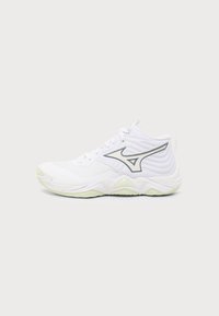 Επιλέχθηκε, white/balsam green/ambrosia
